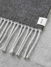 Style Quarto dark grey