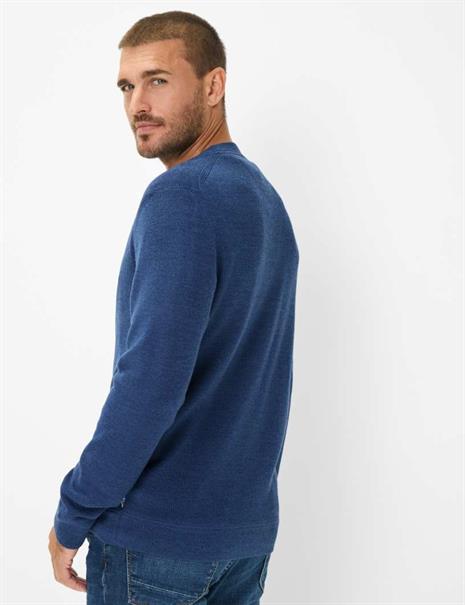 Style Roy baltic