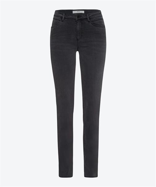 Style Shakira used grey
