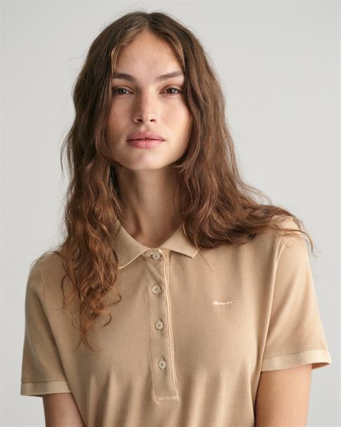 Sunfaded Piqué Poloshirt dry sand