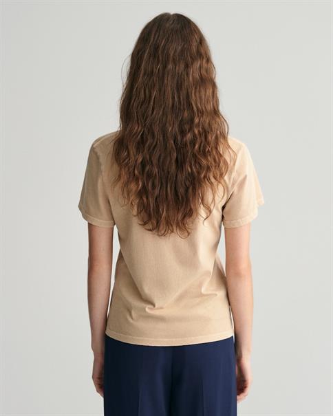 Sunfaded V-Neck T-Shirt dry sand