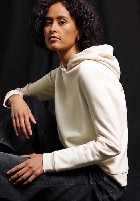 sweatshirt-mit-kapuze-soft-beige