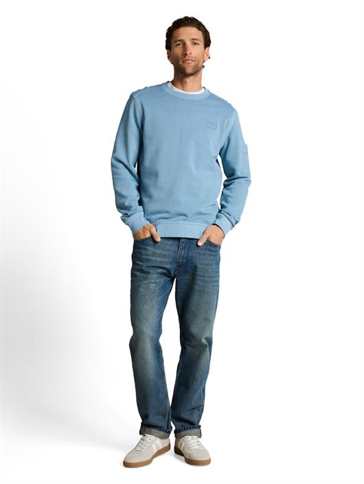 sweatshirt-mit-ärmeltasche-mountain-spring-blue