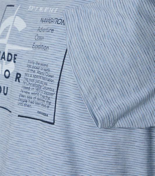 T-Shirt blau