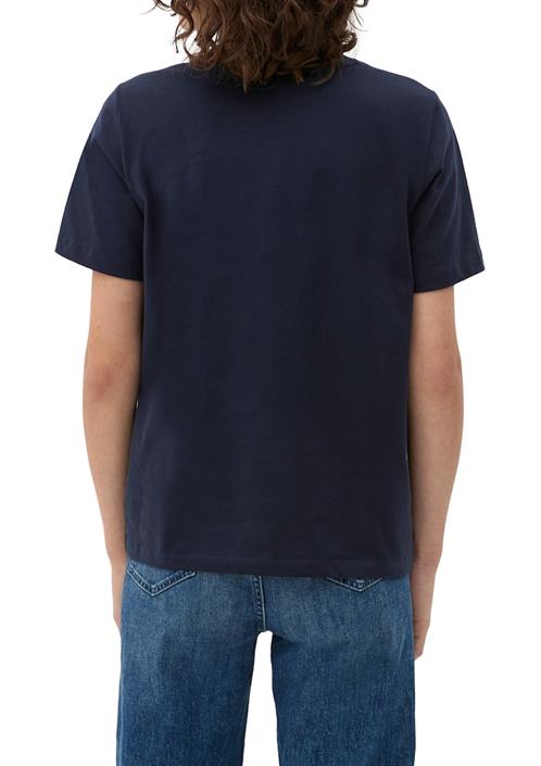 t-shirt-blau