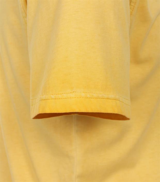 t-shirt-gelb