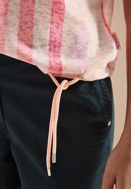 T-Shirt in Ausbrenner-Optik coral