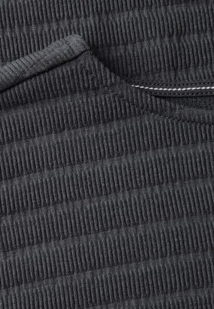 T-Shirt in Smok-Optik volcanic grey