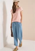 T-Shirt mit Boat Neck und Streifen coral