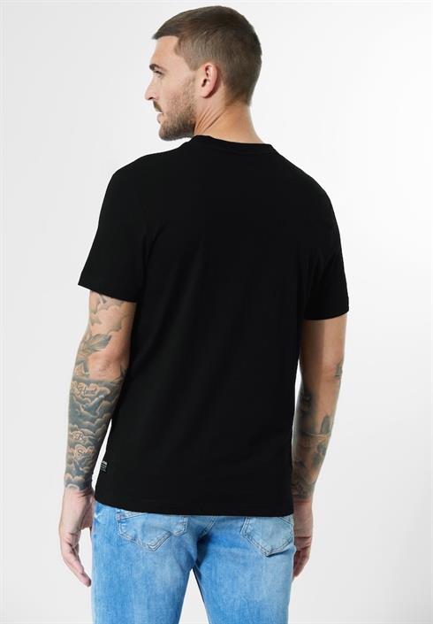 t-shirt-mit-brustprint-black