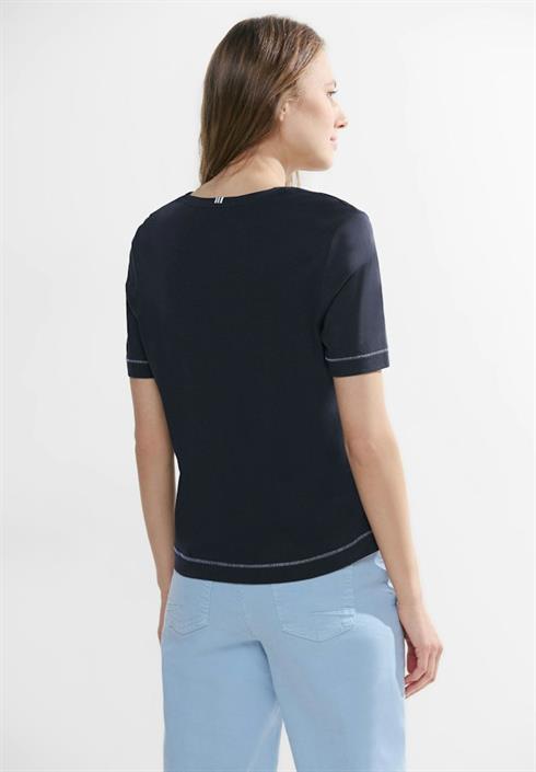 t-shirt-mit-brustprint-universal-blue