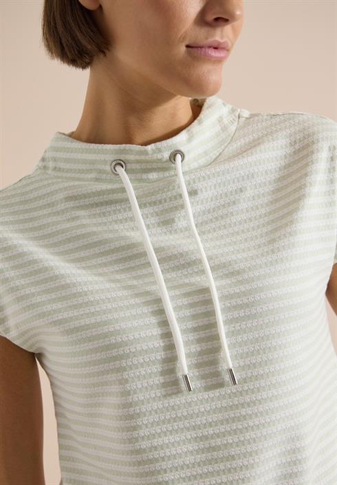 t-shirt-mit-funnel-neck-und-streifen-raw-matcha-lime