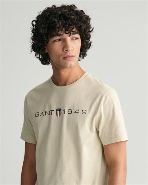 T-Shirt mit Grafik-Print silky beige