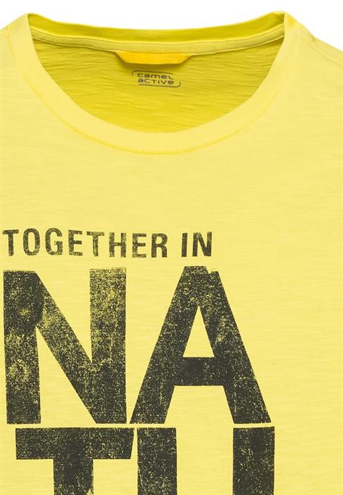 t-shirt-mit-print-aus-nachhaltigem-organic-cotton-lemon-grass