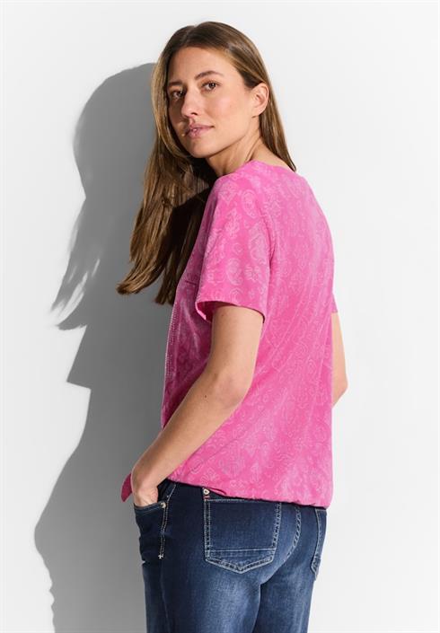 t-shirt-mit-print-und-deko-bloomy-pink