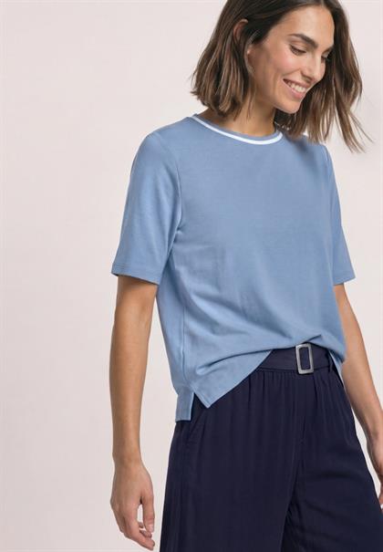 T-Shirt mit Rundhals und Kontrastdetail northern blue