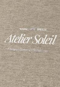 T-Shirt mit Rundhals und Wording timeless beige