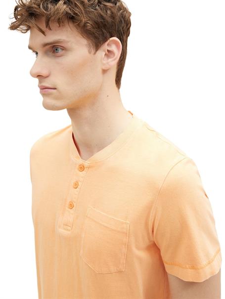 T-Shirt mit starker Waschung washed out orange