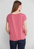 T-Shirt mit Wording legend rose