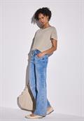 T-Shirt mit Wording moonstone sand