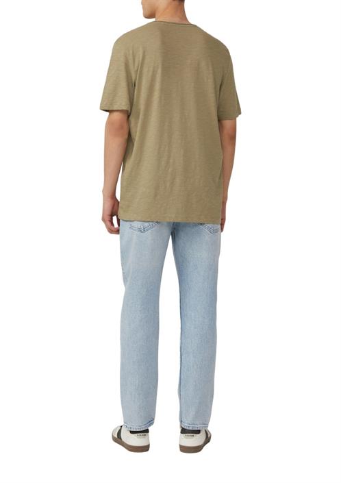 t-shirt-olive