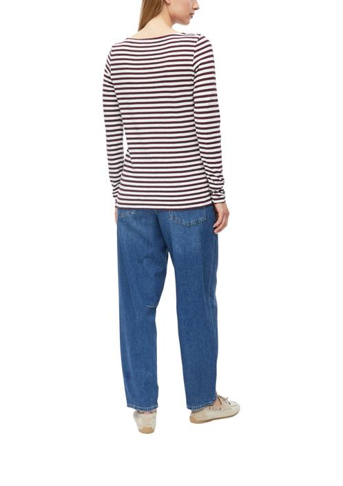 t-shirt-rot