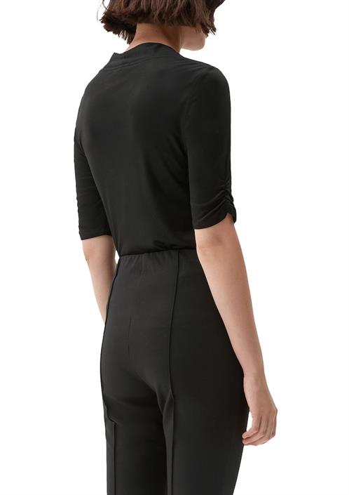 t-shirt-schwarz