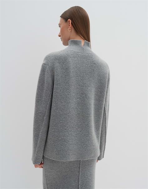 Tadita good grey
