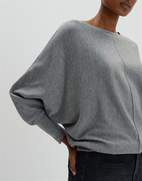 Taliya line good grey
