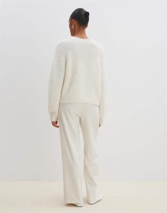 tanyara-soft-cream
