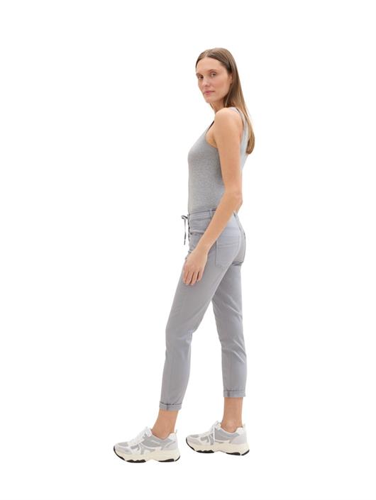 tapered-relaxed-hose-explicit-grey