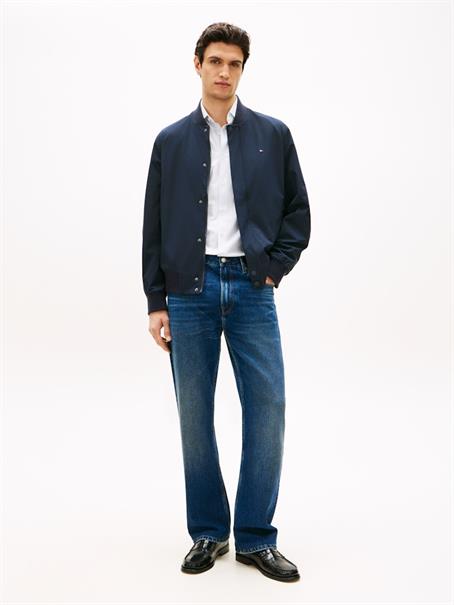 TECH LIGHTWEIGHT BOMBER desert sky