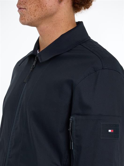 tech-shirt-jacket-desert-sky