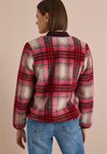 Teddy-Blouson mit Softshelldetails berry red
