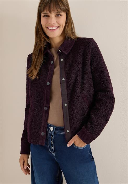 teddy-jacke-mit-corddetails-eggplant-red