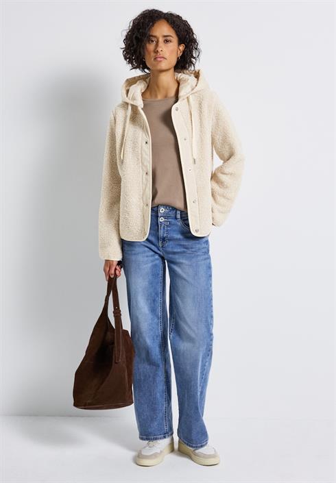 teddy-jacke-mit-kapuze-soft-fawn-beige