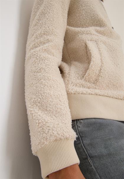 teddy vanilla white
