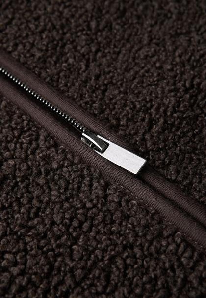 Teddy Weste mit Kapuze deep roast brown