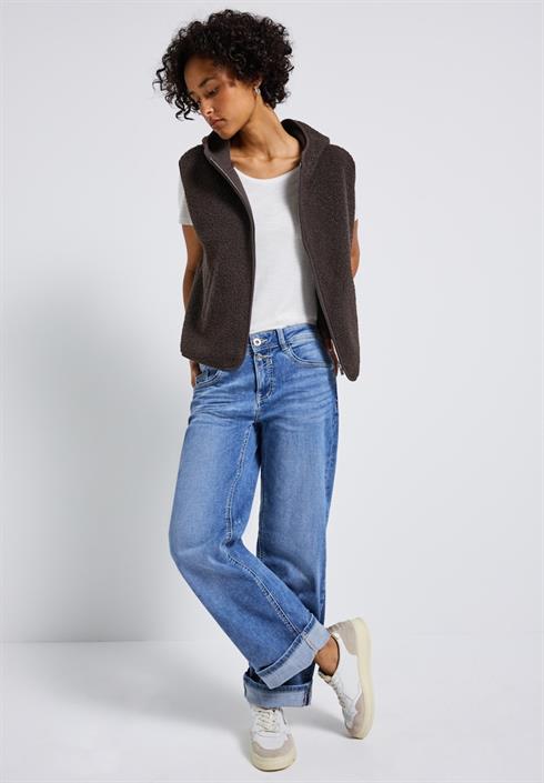 teddy-weste-mit-kapuze-deep-roast-brown