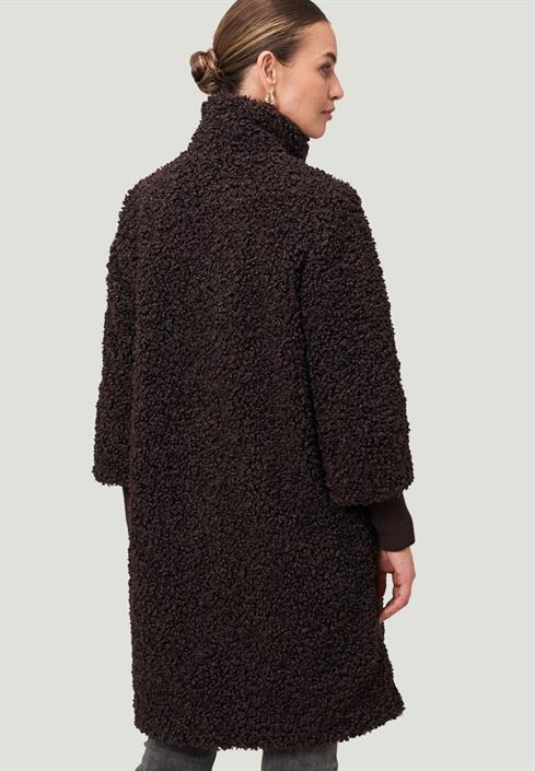 teddymantel-chocolate-plum