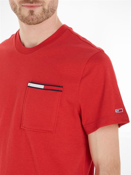 TJM ESSENTIAL FLAG POCKET deep crimson htr