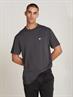 TJM REG BADGE TEE EXT new charcoal