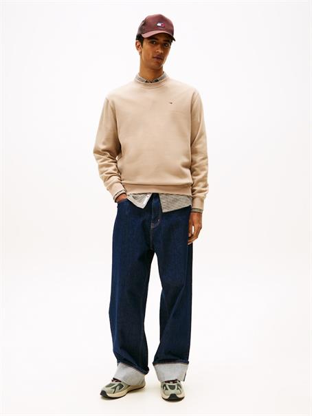 TJM REG S FLAG CREW EXT coastal taupe
