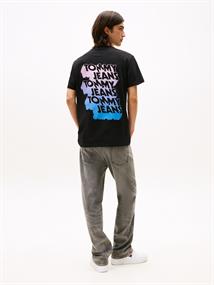 TJM REG STACK BACKPRINT TEE EXT black