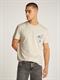 TJM REG TOMMY SIGN CITY TEE EXT newsprint