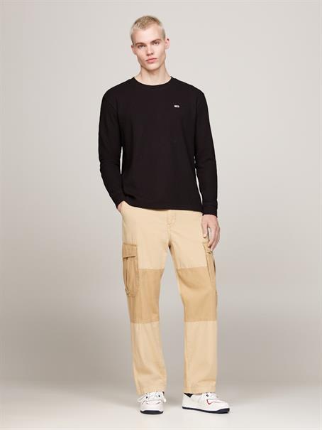 TJM REG WAFFLE L/S TEE black