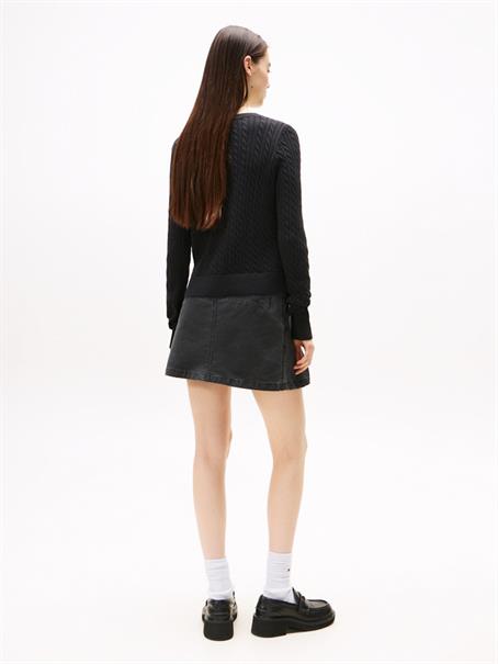 TJW CABLE ESSENTIAL SWEATER black