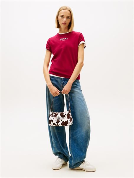 TJW REG ESSENTIAL LOGO 2 TEE EXT lavish cerise