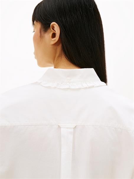 TJW RUFFLE FEMME SHIRT ecru