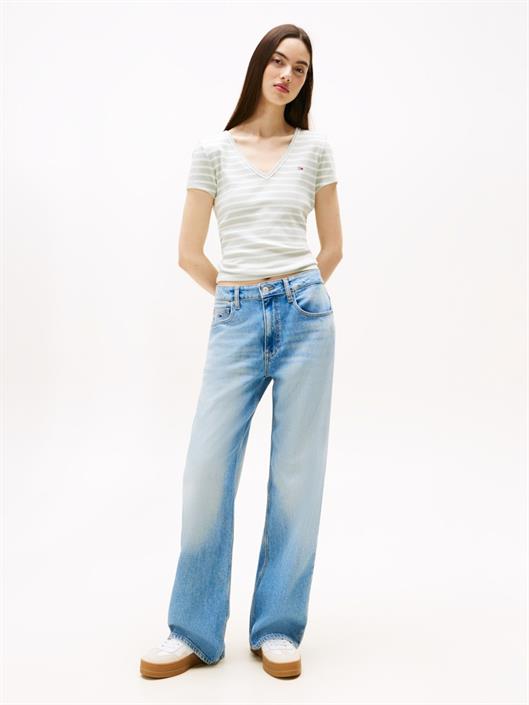 tjw-slim-essential-rib-v-ss-misty-sage-stripe